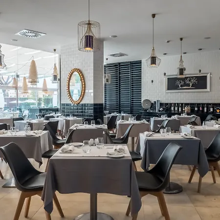 Aqua Pedra Dos Bicos Design - Adults Friendly 알부페이라